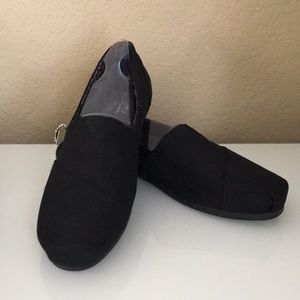 NIB, Bobs from Skechers